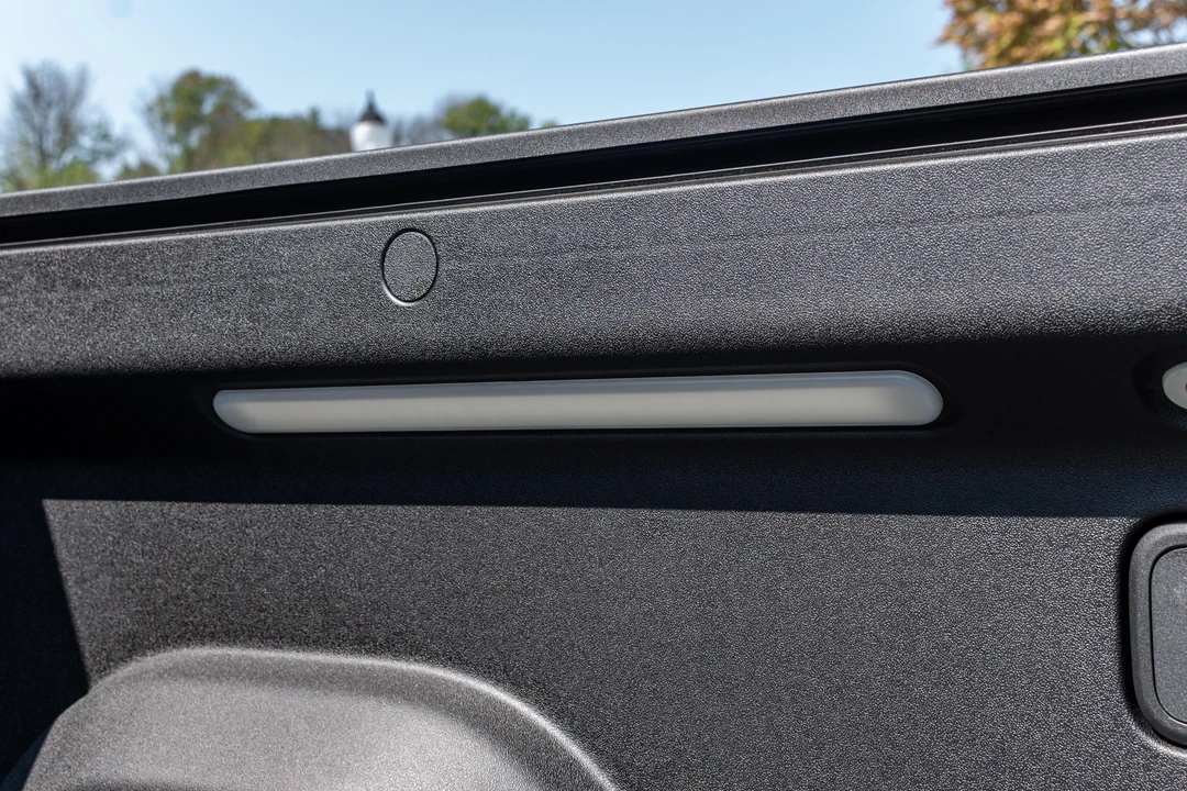 2022 Rivian R1T - Image 31 of 31