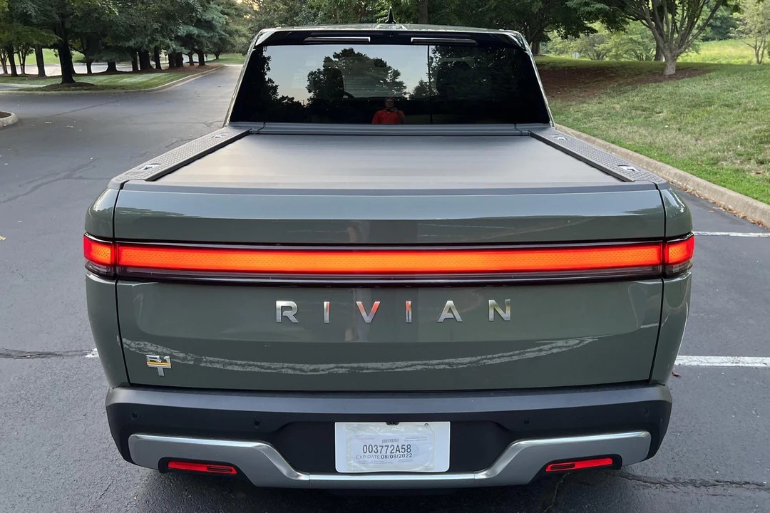 2022 Rivian R1T - Image 5 of 5