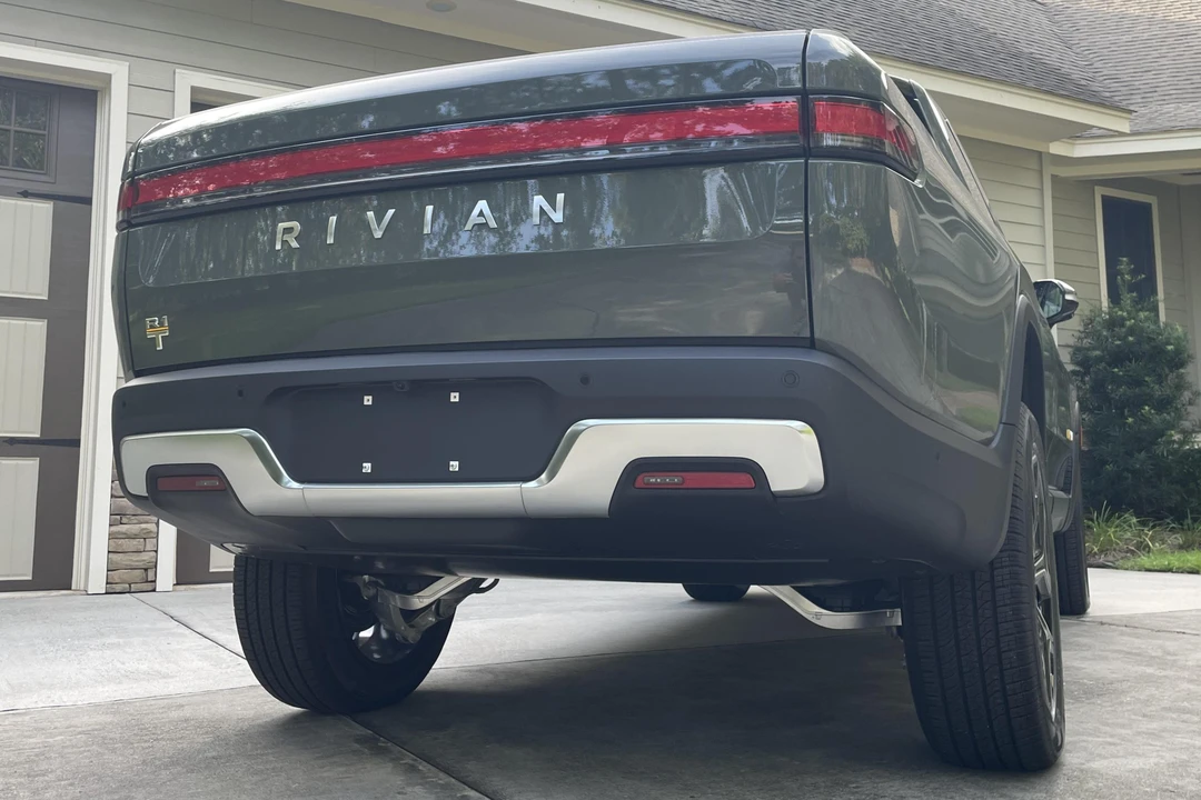 2022 Rivian R1T - Image 5 of 31
