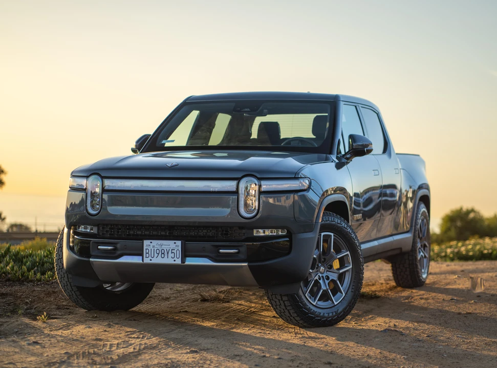 2022 Rivian R1T - Image 6 of 31