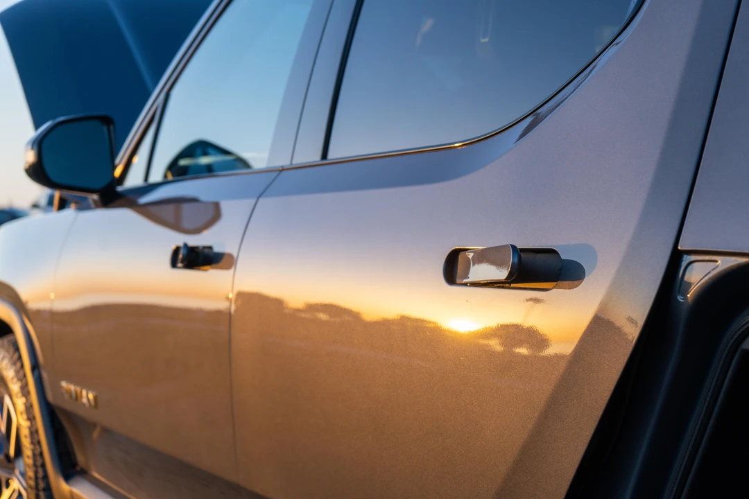 2022 Rivian R1T - Image 20 of 31