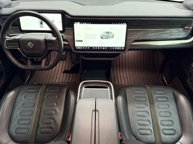 2022 Rivian R1T - Image 2 of 21