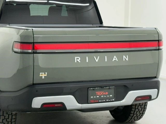 2022 Rivian R1T - Image 11 of 21
