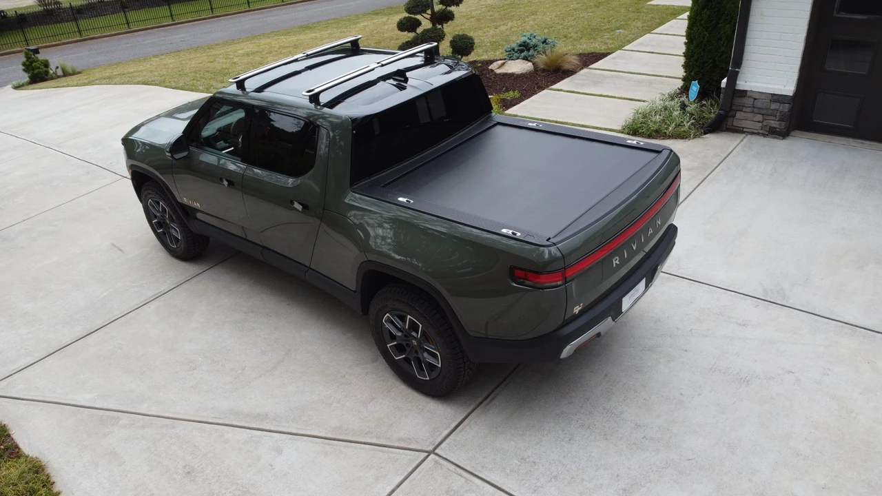2022 Rivian R1T - Image 14 of 31