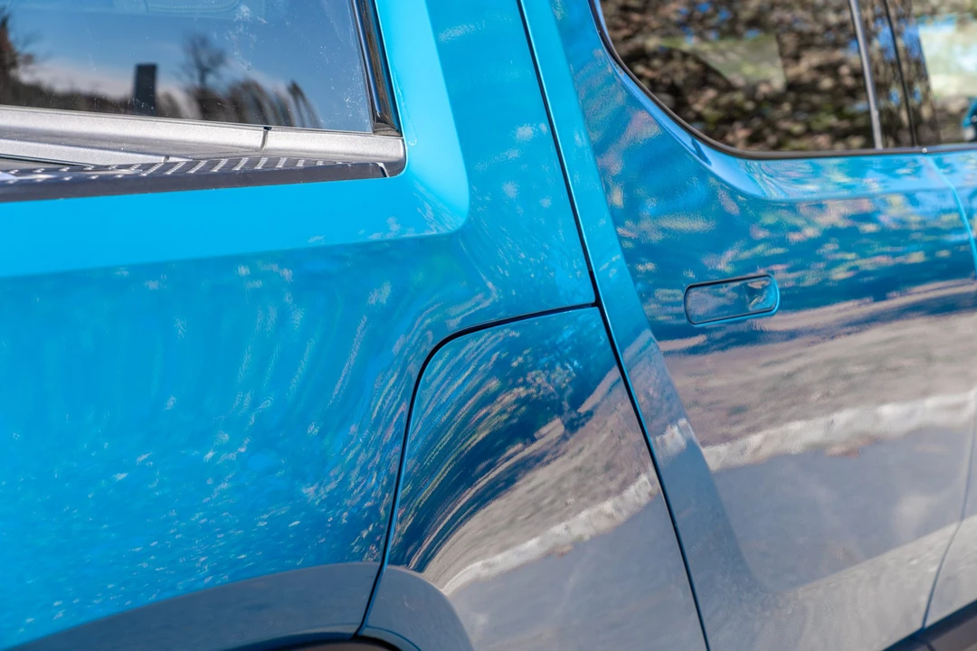2022 Rivian R1T - Image 28 of 31