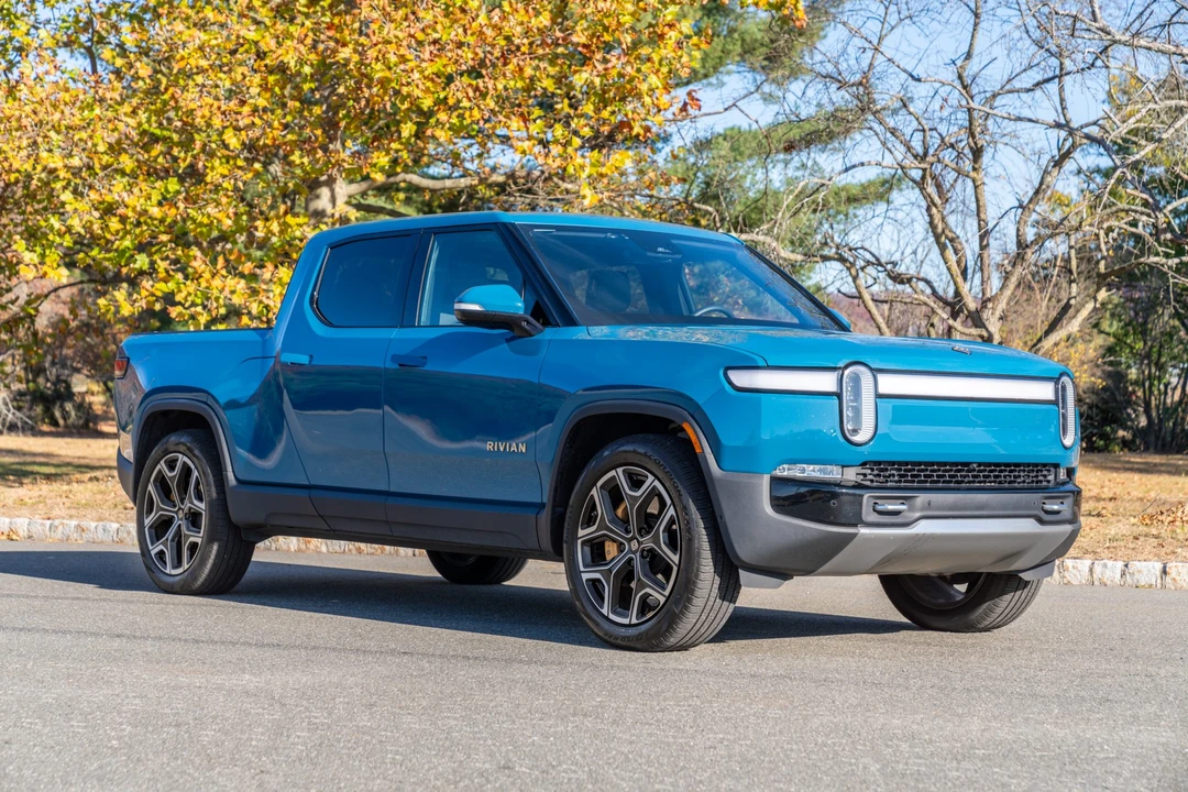 2022 Rivian R1T - Image 4 of 31