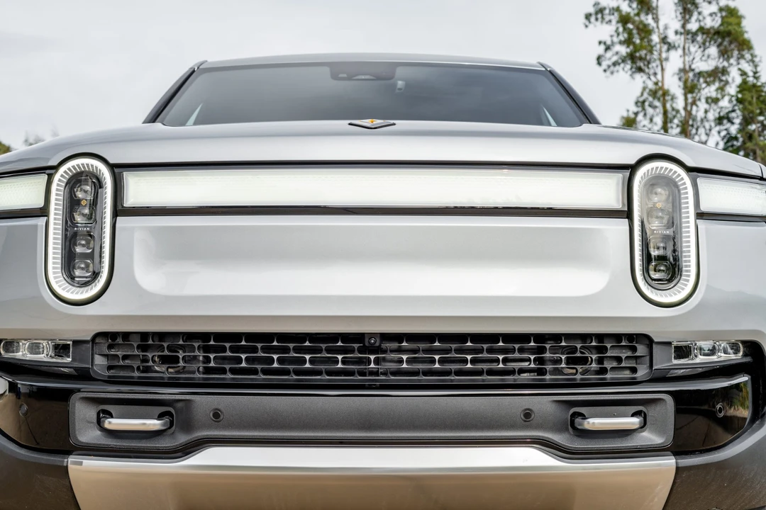 2022 Rivian R1T - Image 27 of 31