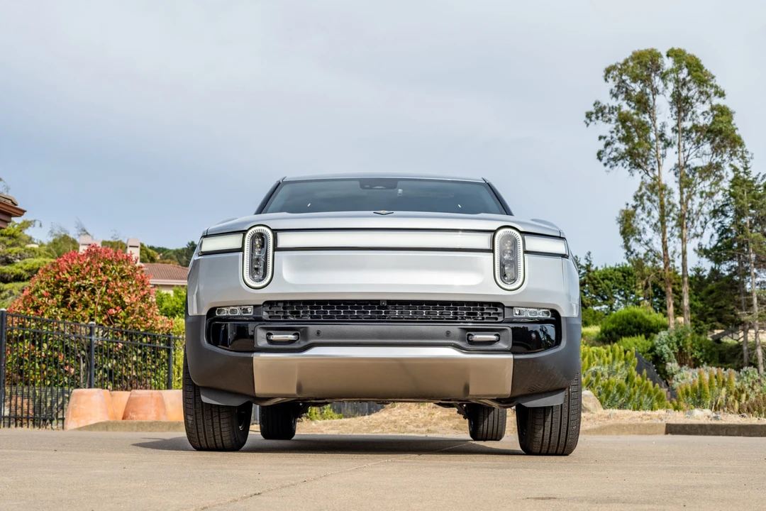2022 Rivian R1T - Image 25 of 31