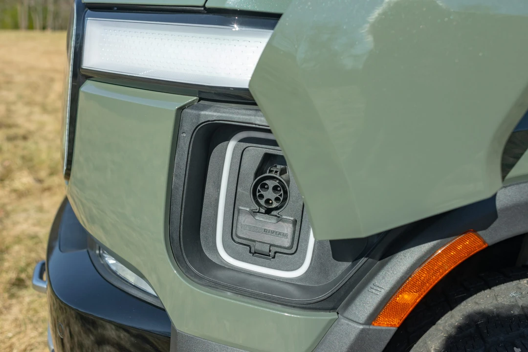 2022 Rivian R1T - Image 21 of 31