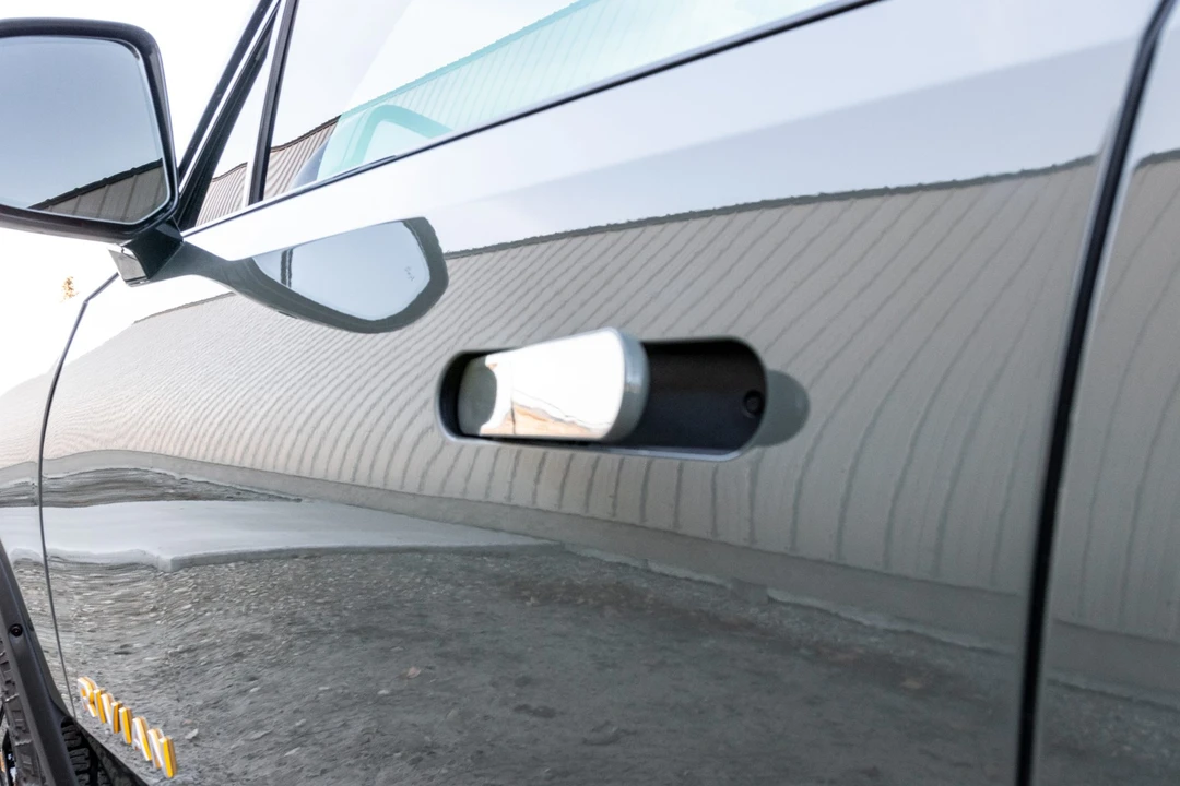 2022 Rivian R1T - Image 19 of 31