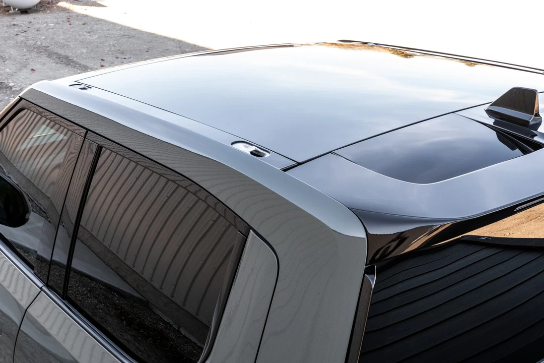 2022 Rivian R1T - Image 20 of 31