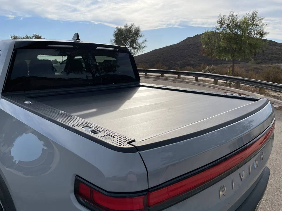 2022 Rivian R1T - Image 21 of 31