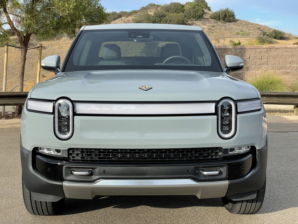 2022 Rivian R1T - Image 3 of 31