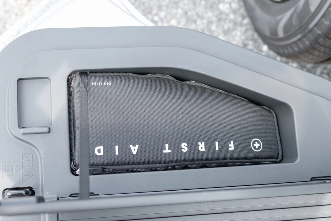 2022 Rivian R1T - Image 27 of 31