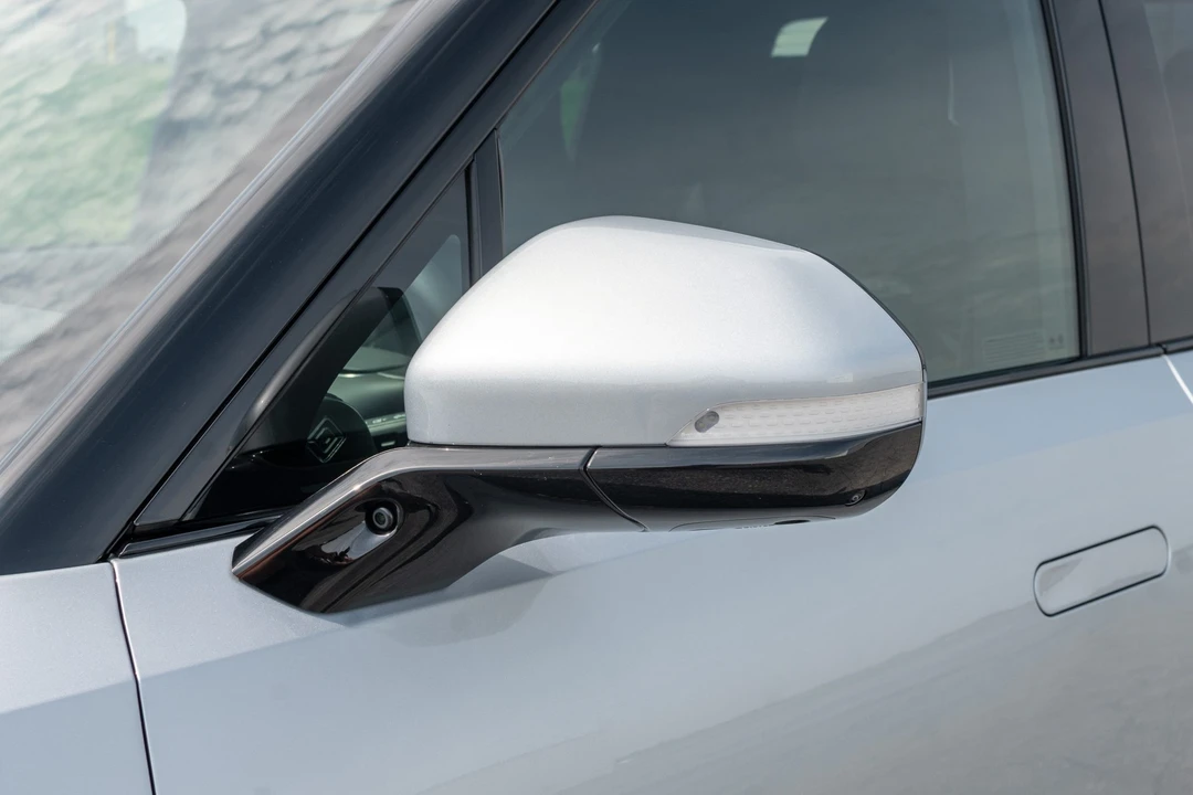2022 Rivian R1T - Image 20 of 31