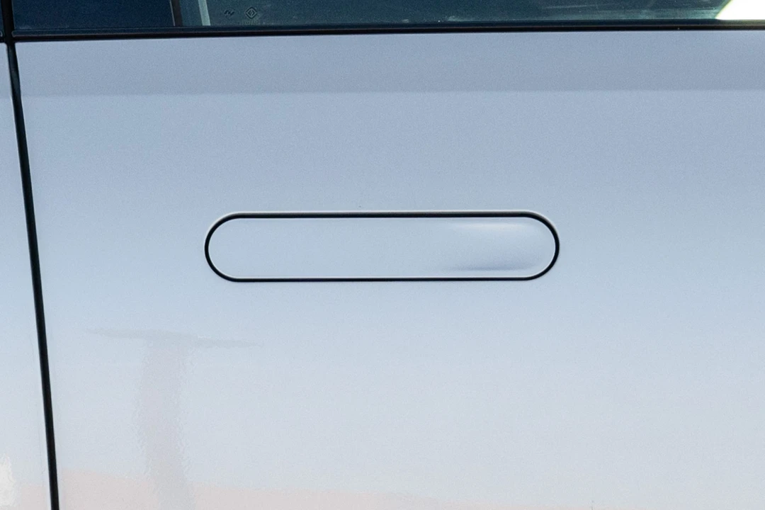 2022 Rivian R1T - Image 26 of 31