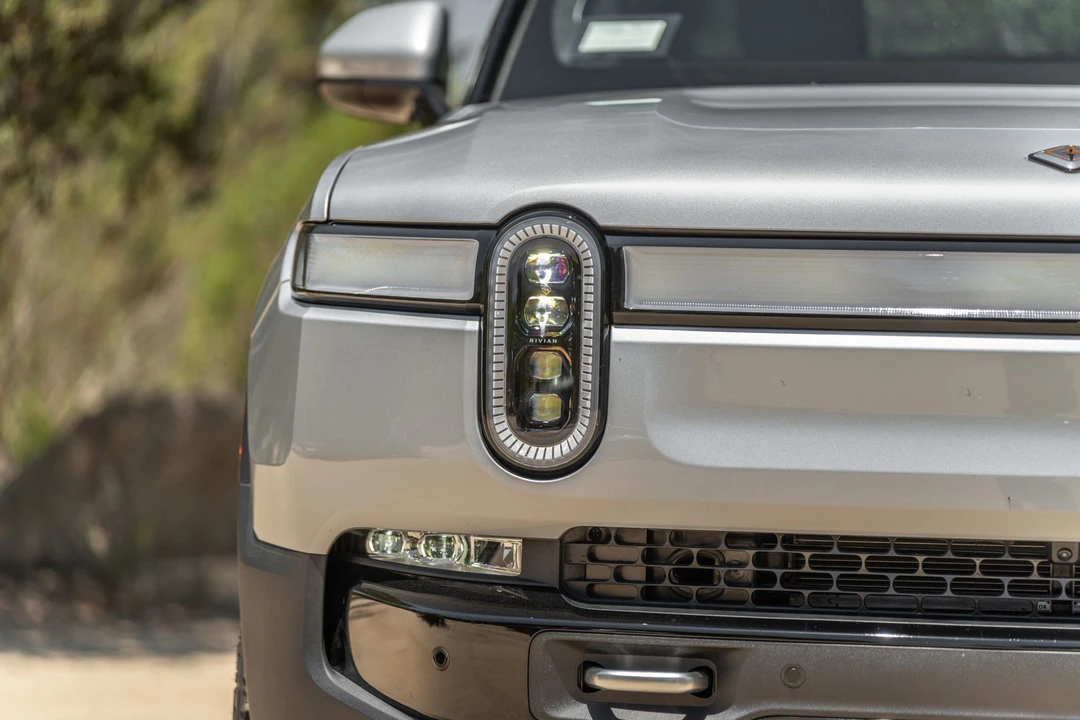 2022 Rivian R1T - Image 28 of 31