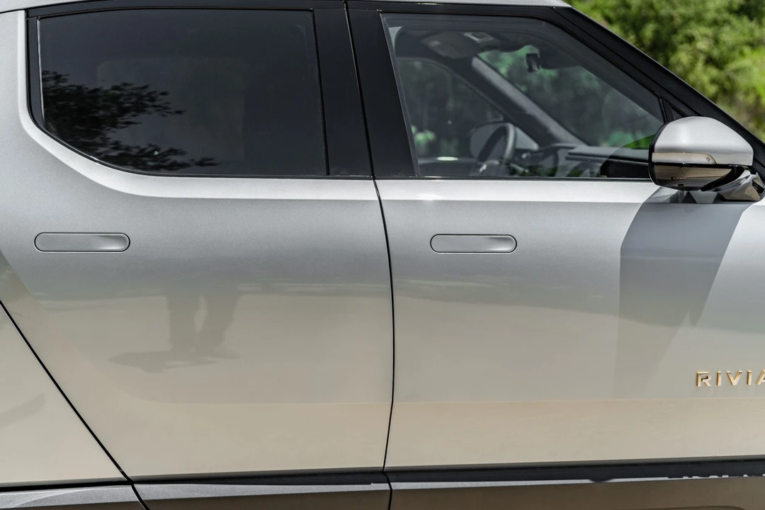 2022 Rivian R1T - Image 23 of 31