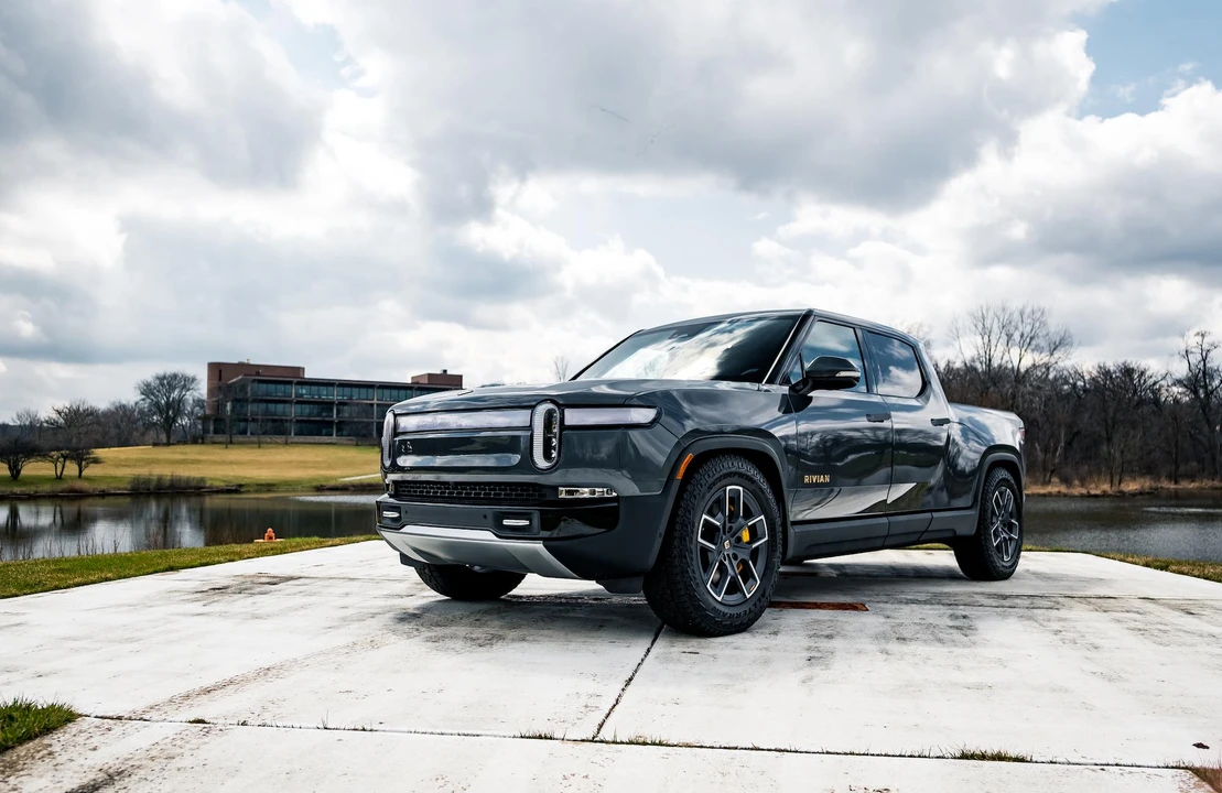 2022 Rivian R1T - Image 20 of 31