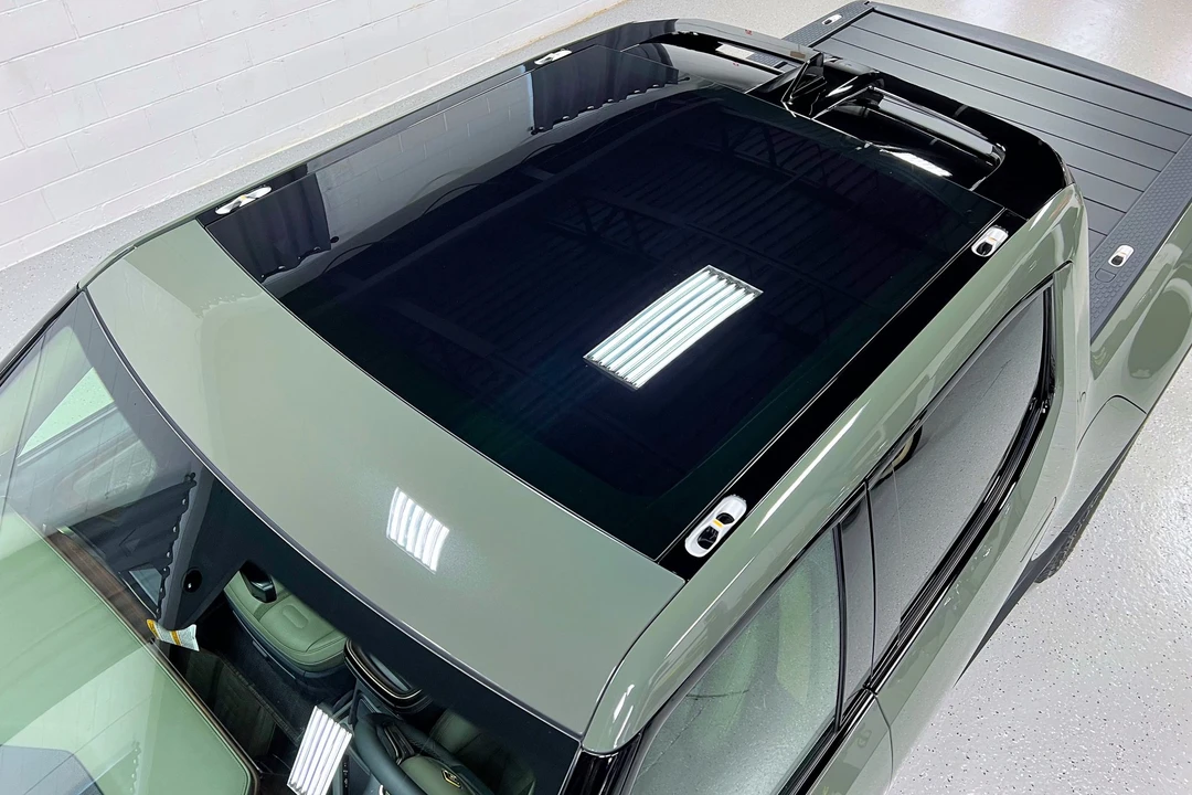 2022 Rivian R1T - Image 23 of 31