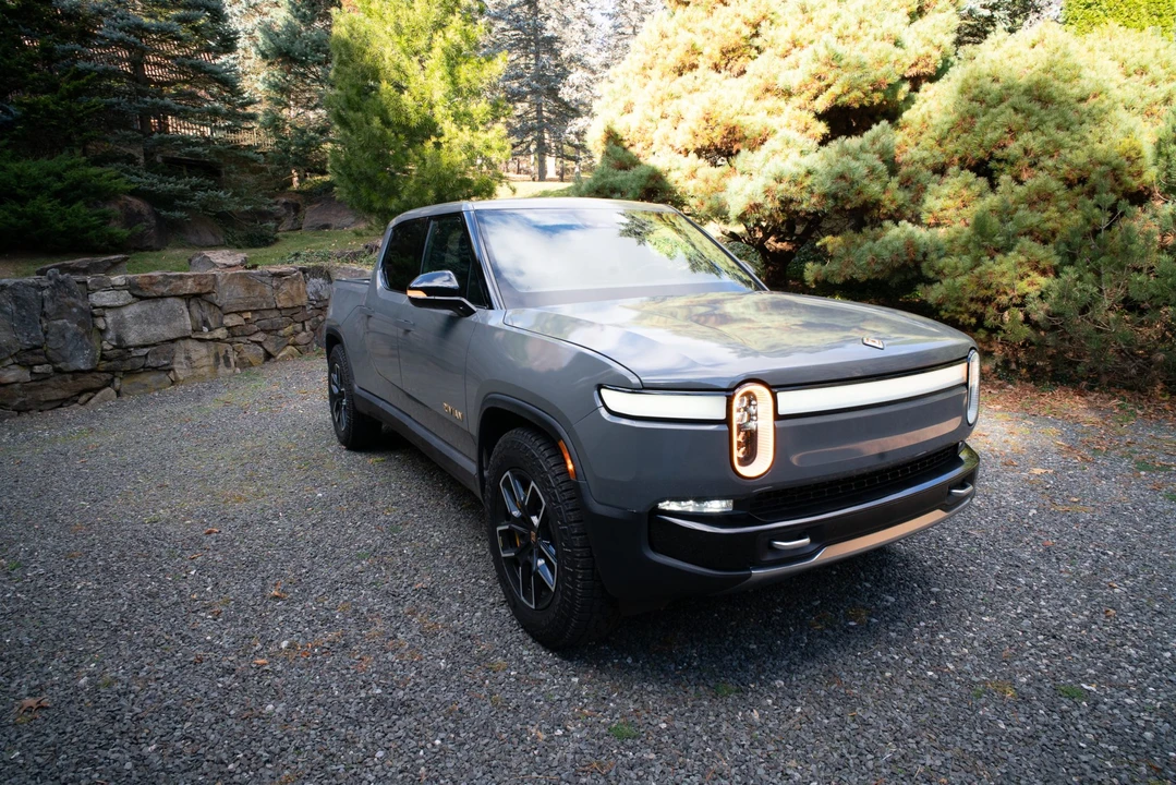 2022 Rivian R1T - Image 22 of 31