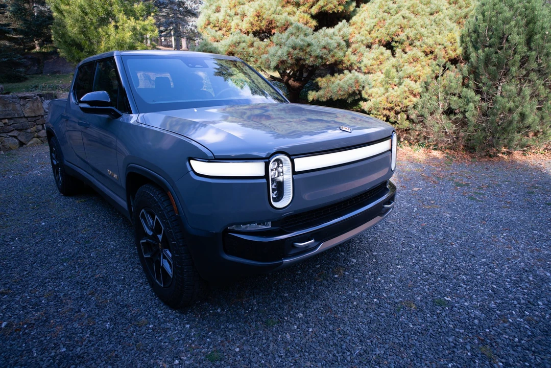2022 Rivian R1T - Image 21 of 31