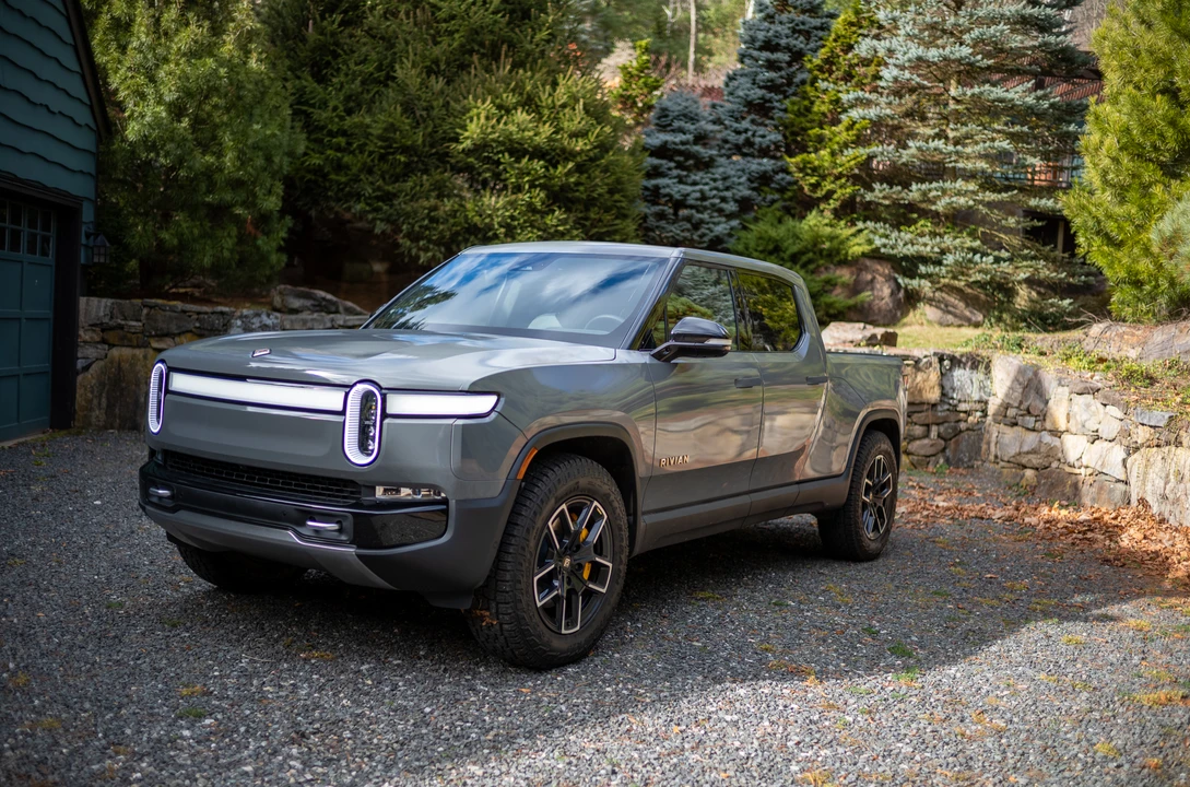 2022 Rivian R1T - Image 9 of 31
