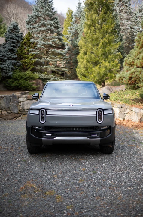 2022 Rivian R1T - Image 14 of 31