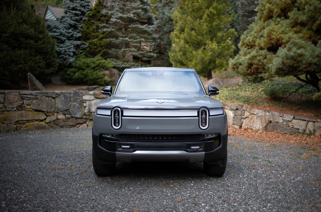 2022 Rivian R1T - Image 16 of 31