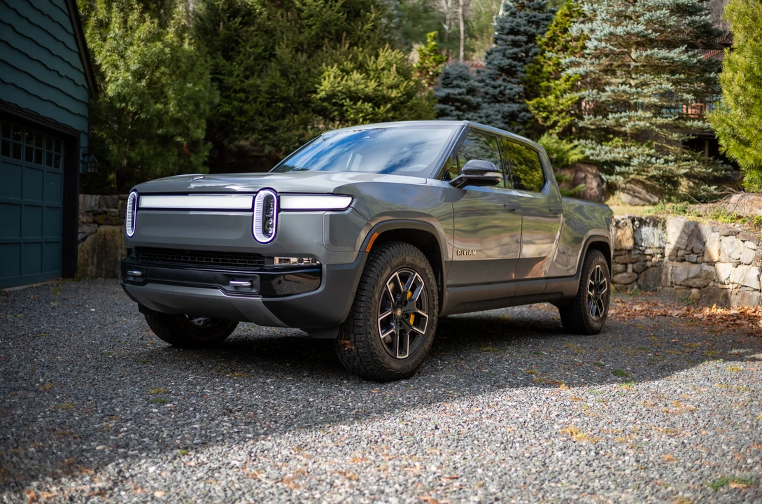 2022 Rivian R1T - Image 4 of 31