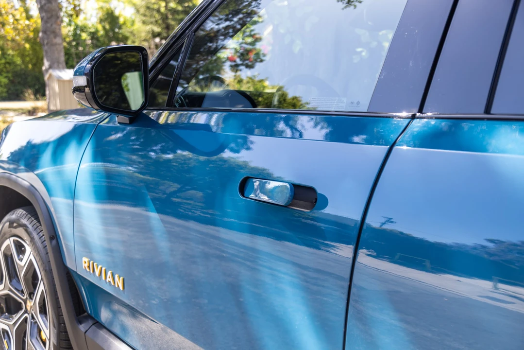 2022 Rivian R1T - Image 31 of 31