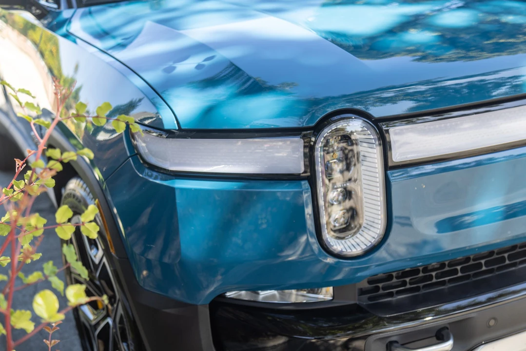 2022 Rivian R1T - Image 19 of 31