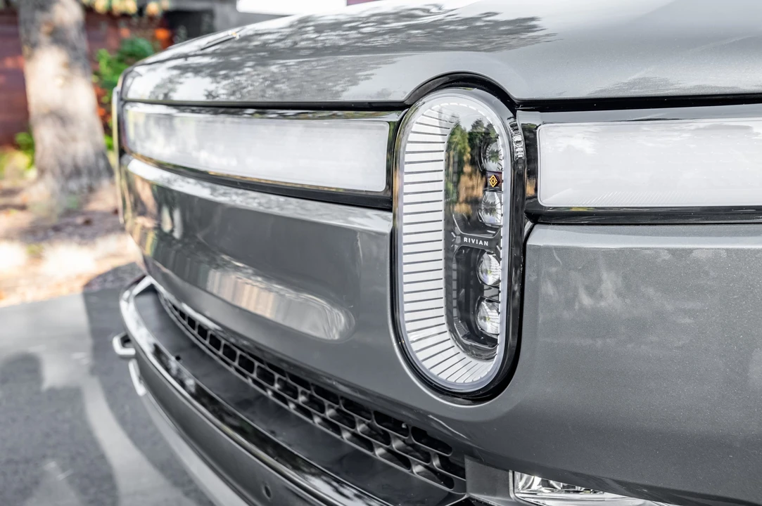 2022 Rivian R1T - Image 20 of 31