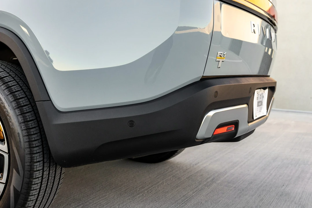 2022 Rivian R1T - Image 24 of 31