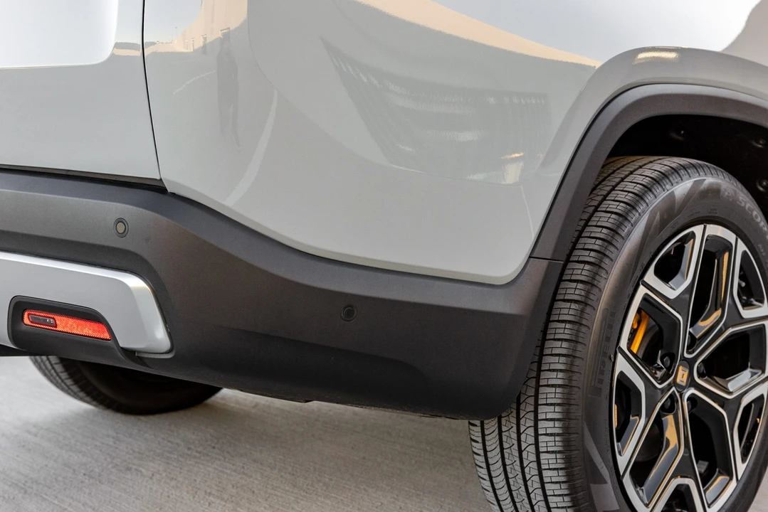 2022 Rivian R1T - Image 26 of 31