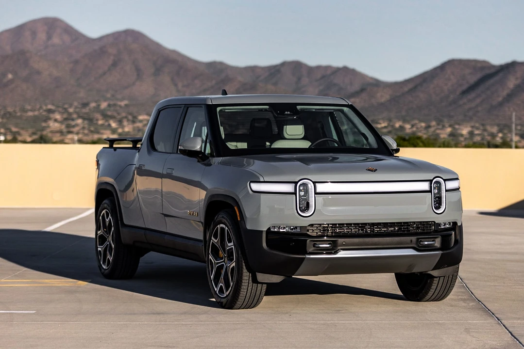 2022 Rivian R1T - Image 4 of 31