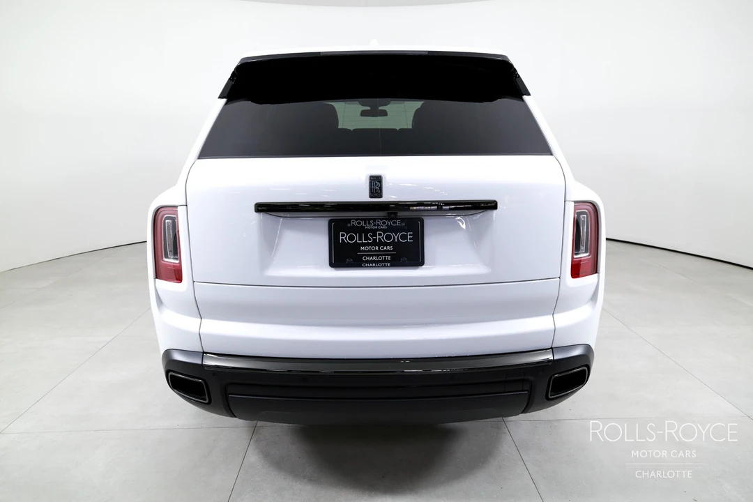 2022 Rolls-Royce Cullinan Black Badge - Image 9 of 12