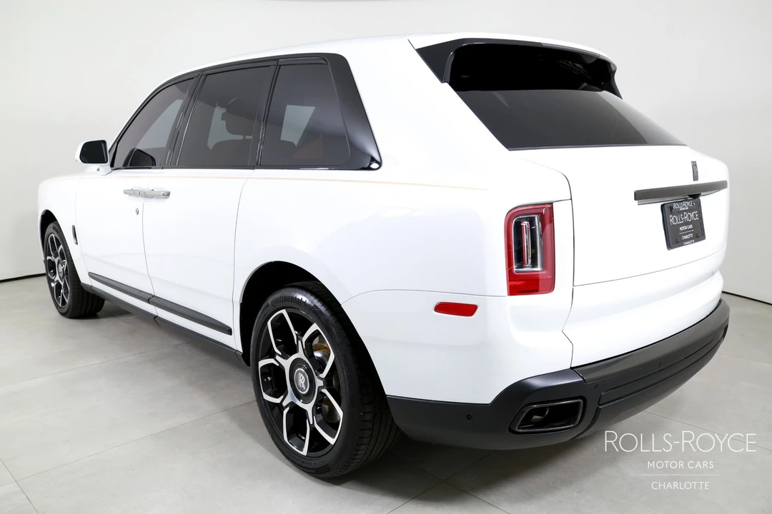 2022 Rolls-Royce Cullinan Black Badge - Image 8 of 12