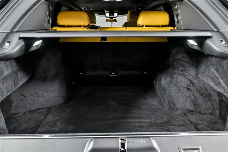 2022 Rolls-Royce Cullinan Black Badge - Image 16 of 21