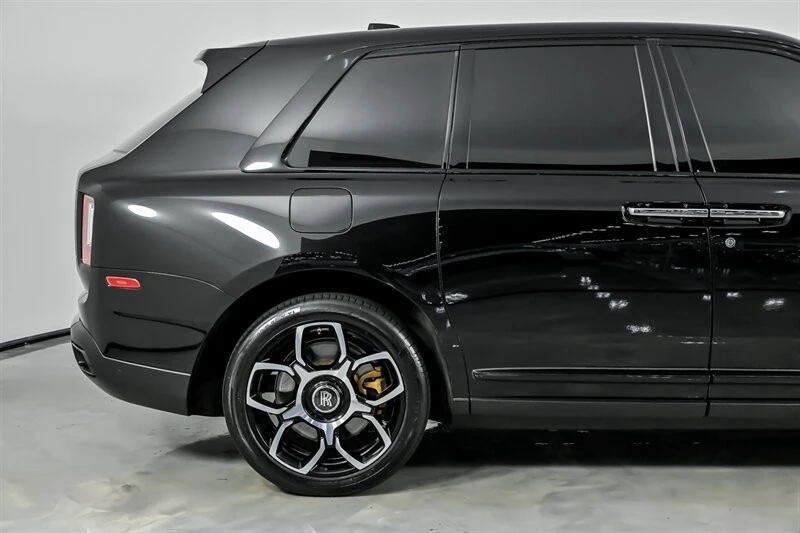2022 Rolls-Royce Cullinan Black Badge - Image 13 of 21
