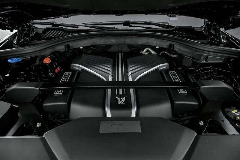 2022 Rolls-Royce Cullinan Black Badge - Image 17 of 21