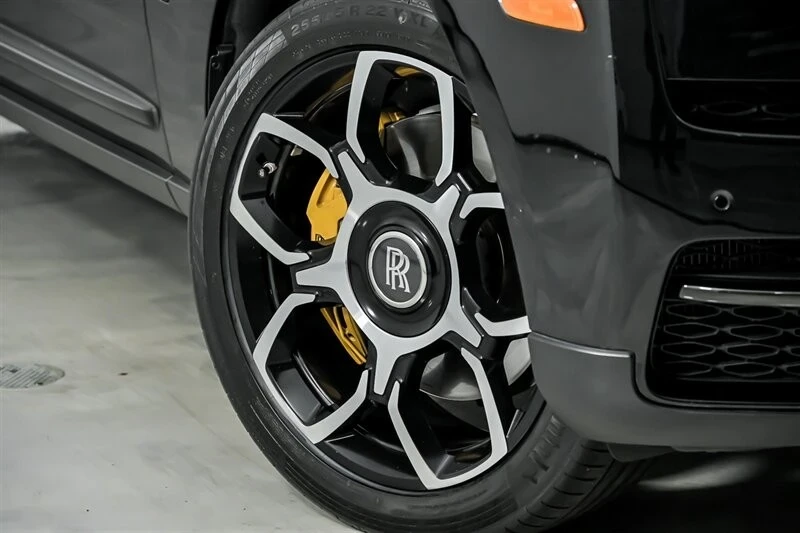 2022 Rolls-Royce Cullinan Black Badge - Image 4 of 21