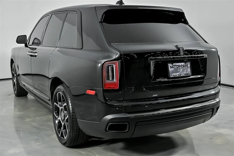 2022 Rolls-Royce Cullinan Black Badge - Image 10 of 21
