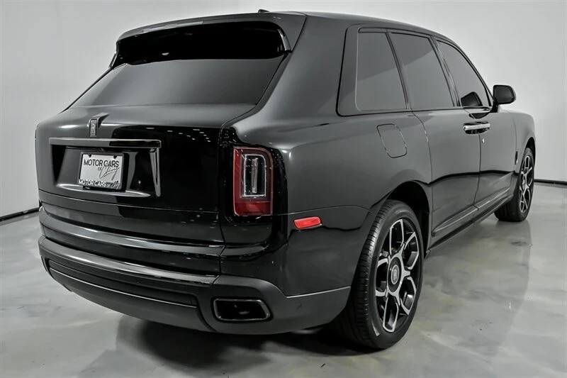 2022 Rolls-Royce Cullinan Black Badge - Image 12 of 21