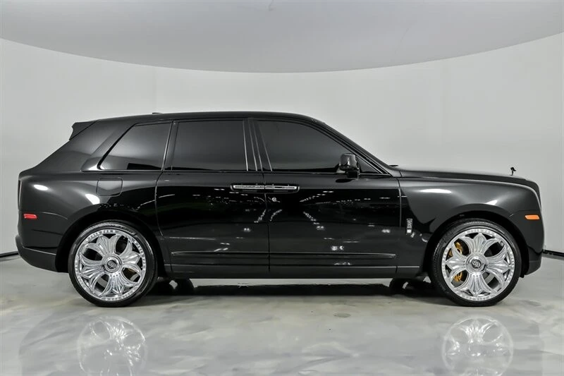 2022 Rolls-Royce Cullinan Black Badge - Image 14 of 21