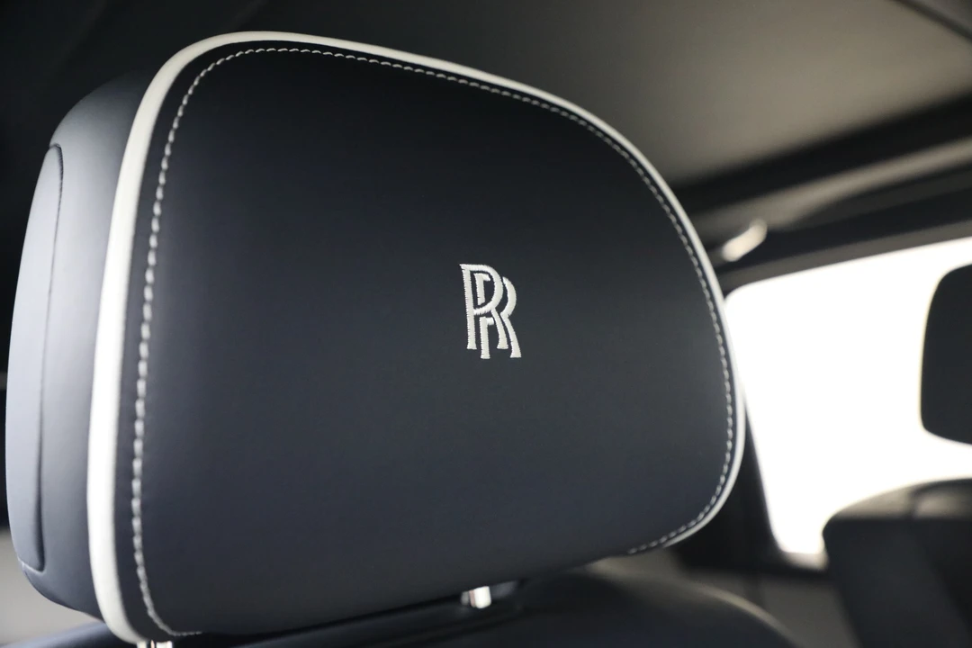 2022 Rolls-Royce Cullinan Black Badge - Image 27 of 31