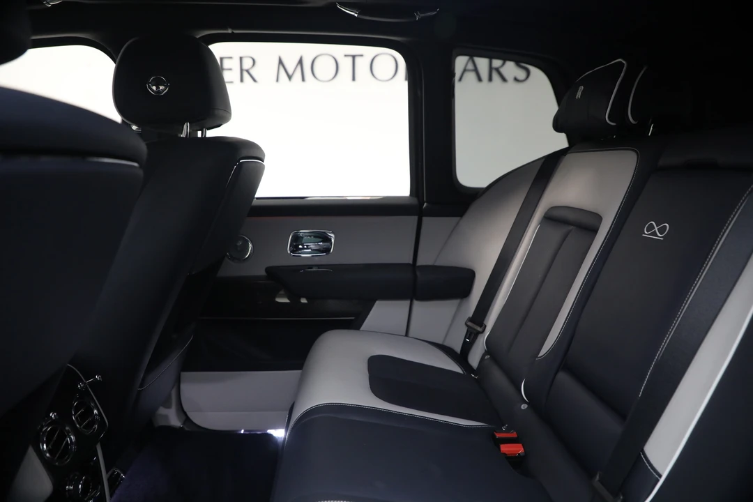 2022 Rolls-Royce Cullinan Black Badge - Image 23 of 31