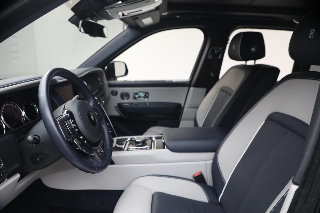 2022 Rolls-Royce Cullinan Black Badge - Image 17 of 31