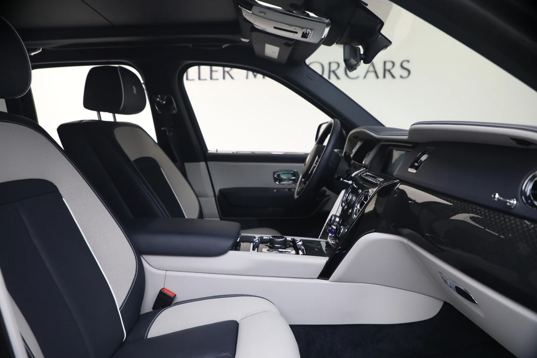 2022 Rolls-Royce Cullinan Black Badge - Image 20 of 31