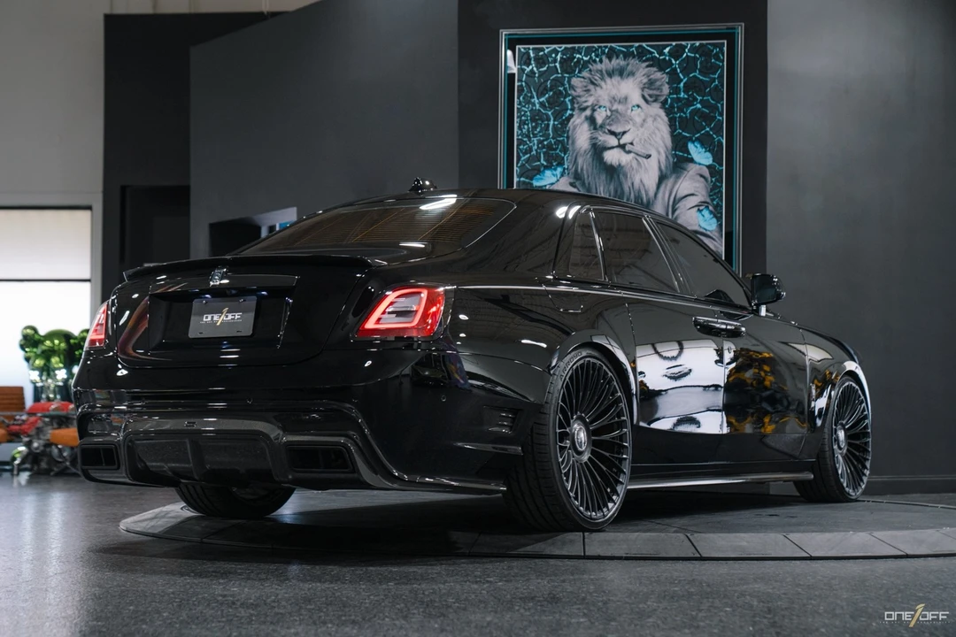 2022 Rolls-Royce Ghost Black Badge 2nd Gen - Image 8 of 21